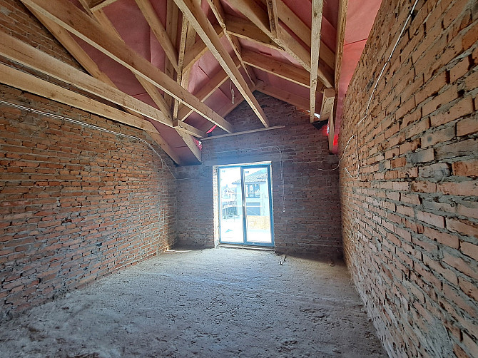 Продається красивий будинок-дуплекс 185м. с. Байківці Baikivtsi - photo 16