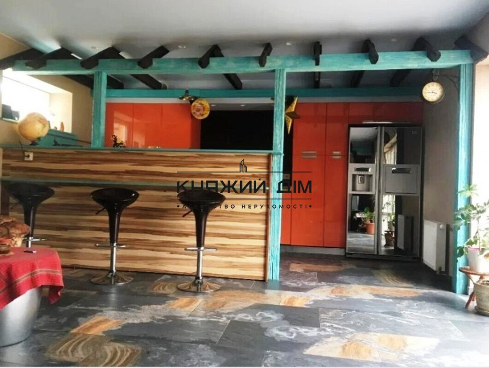 Без комиссии !!!Продажа шикарного дома в Новых Безрадичах. № 228914  - фото 18