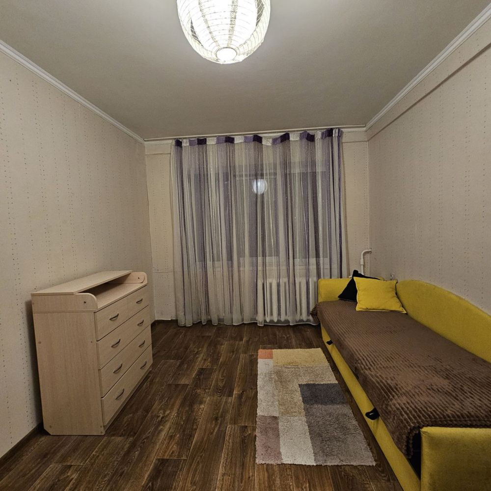 Продаж Квартира 3-кімнатна, 5/5 поверх на Солом'янська вул., д. 27 Kiev - photo 1