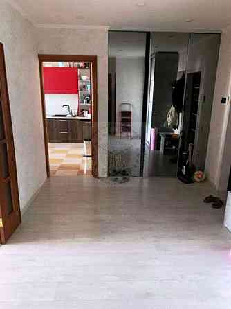 2 кімнатна, вул. Верховинна 35, Святошинський р-н Киев