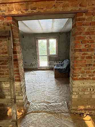 Продаж Будинок 3-кімнатний на вул. парковая Бабаї