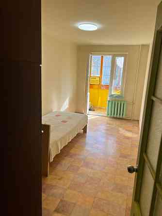 Продаж Квартира 3-кімнатна, 4/9 поверх на Наумова Генерала вул., д. 37-А Киев