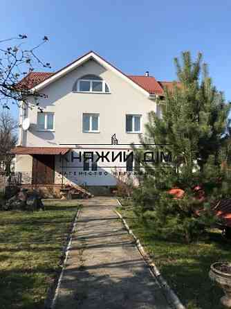 Сдается в аренду 2-х этажный дом в с.Рославичи. Васильковский р-н. № 138357 Рославичі