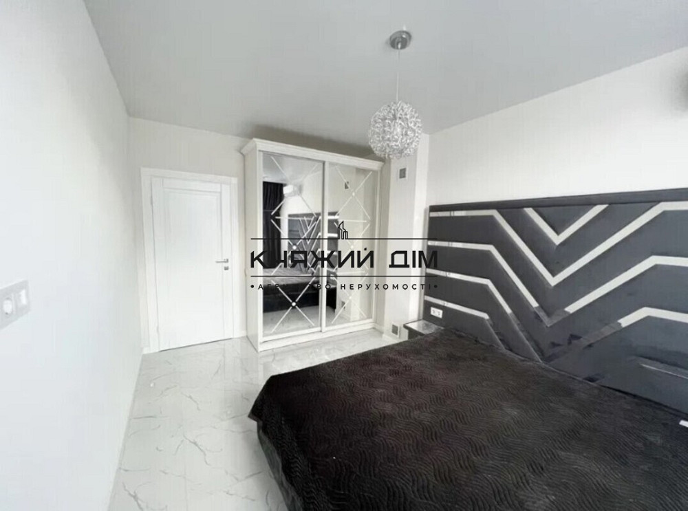 Продаж таунхауса 220 м кв. з сучасним ремонтом. № 2211622 Киев - изображение 13