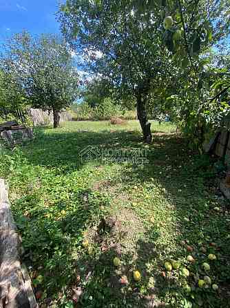 Продаж Квартира 2-кімнатна, 1/1 поверх на вул. абрикосова 