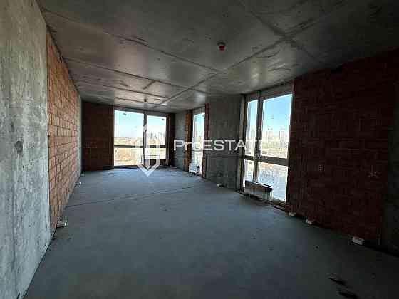 Продаж Квартира 3-кімнатна, 6/26 поверх на вул. Зарічна Киев