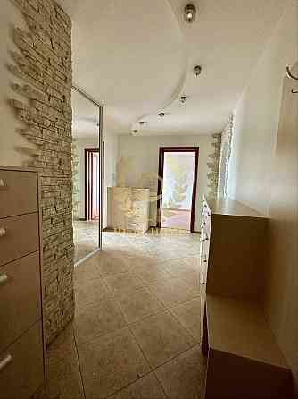 Продається 3-х кімнатна квартира в Деснянському р-ні (Лісовий масив) Kiev