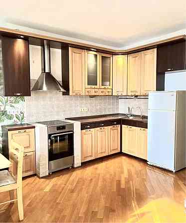 Оренда Квартира 1-кімнатна, 12/15 поверх на Токарєва, 5 Київ