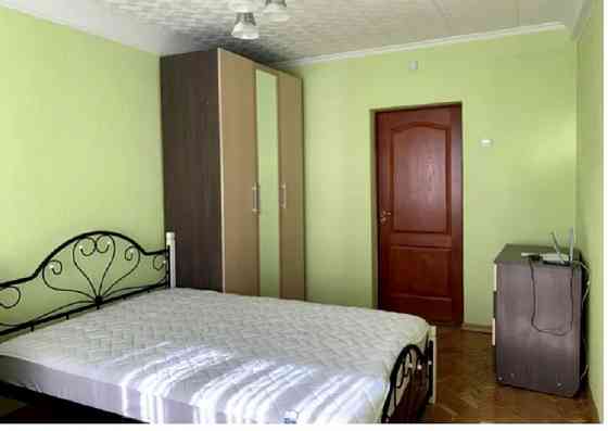 Продаж Квартира 2-кімнатна, 2/5 поверх на улица Деревлянская (Якира), д.16/18 Kiev