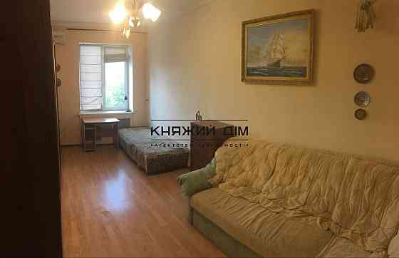 Продажа отличной 3 к.кв. возле Дворца Украины. Код Объекта: № 21127012 Київ