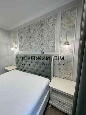 Оренда Квартира 1-кімнатна, 12/25 поверх на вул. Антоновича Київ