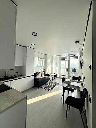 Продаж Квартира 2-кімнатна, 6/36 поверх на Берестейський вул., д. 11 Київ