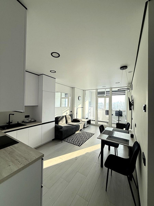 Продаж Квартира 2-кімнатна, 6/36 поверх на Берестейський вул., д. 11 Київ - фото 1