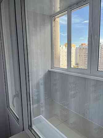 Оренда Квартира 2-кімнатна, 19/22 поверх на вул. Драгоманова, 2Б Киев