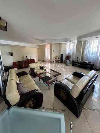 Продаж Квартира 3-кімнатна, 6/9 поверх на вул. Космічна Харків