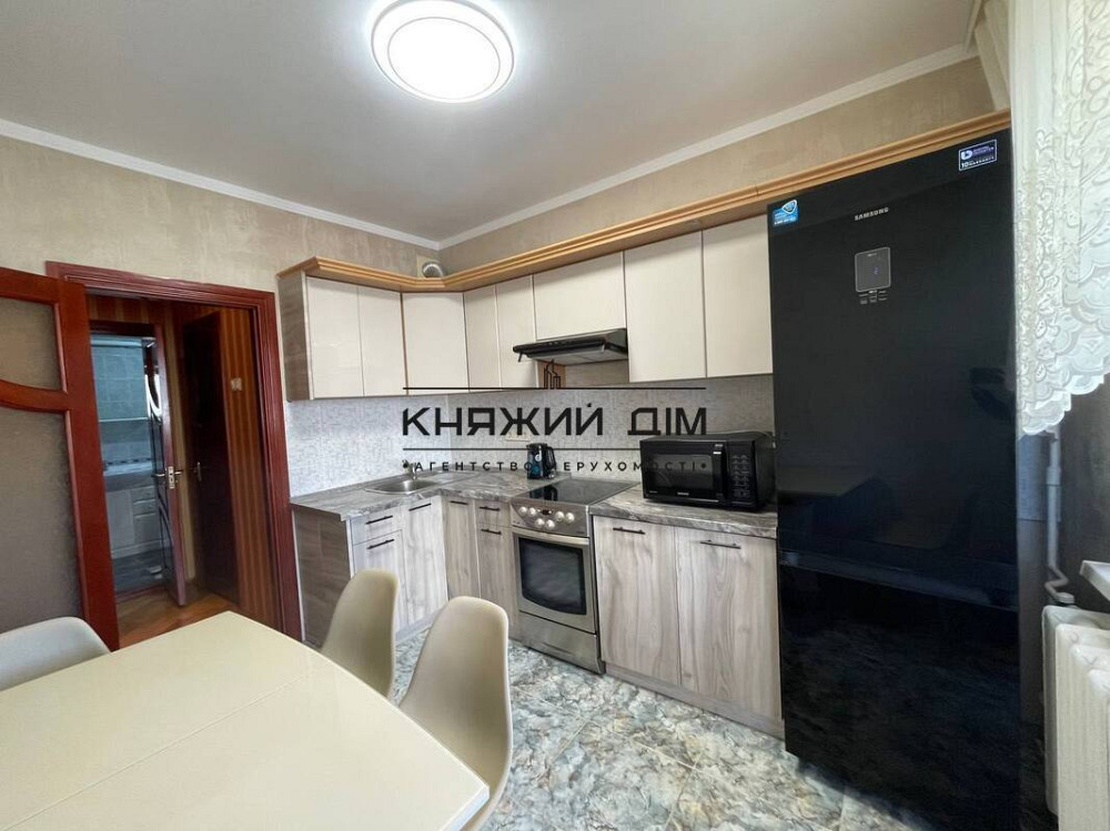 Оренда Квартира 2-кімнатна, 15/18 поверх на Крушельницкой Соломии ул. Київ - фото 1