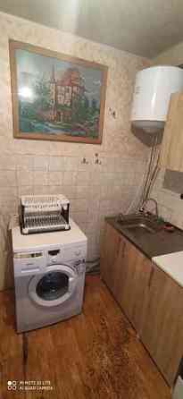 Оренда Квартира 3-кімнатна, 1/9 поверх на ул. Марка Безручко Киев