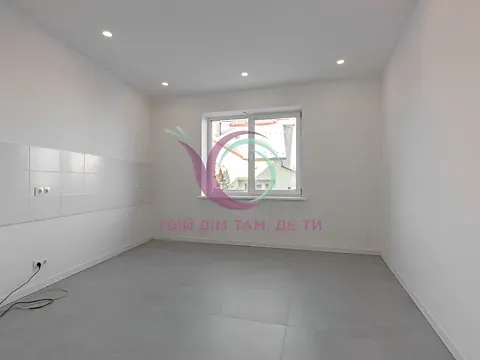 Продаж 3-поверховий   155 кв.м 5 кімн. на Йосипа Сліпого вулиця 28  - фото 14