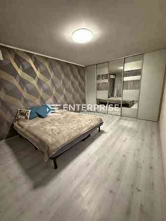 Продаж Квартира 1-кімнатна, 1/9 поверх на вул. Романа Шухевича Киев