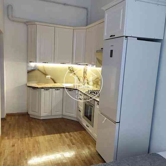 Оренда Квартира 2-кімнатна, 2/3 поверх на Нечуя-Левицького Львов