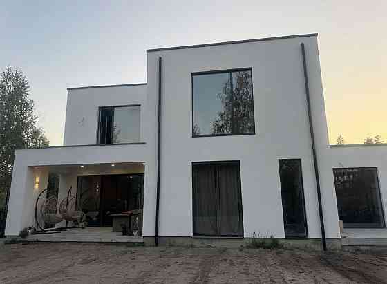 Продаж 2-поверховий Будинок з ділянкою 7 сот 235 кв.м 4 кімн. на Миропільська Zhytomyr