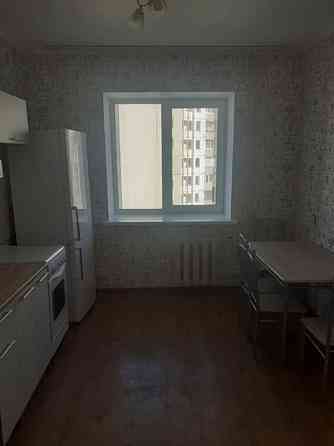 Оренда Квартира 2-кімнатна, 11/16 поверх на пр. Николая Бажана Kiev