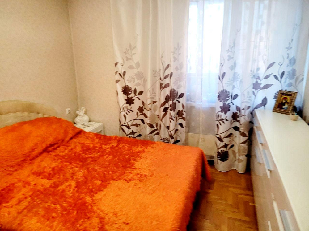 Продаж Квартира 4-кімнатна, 14/23 поверх на Червоної Калини вул., д. 72 Київ - фото 3