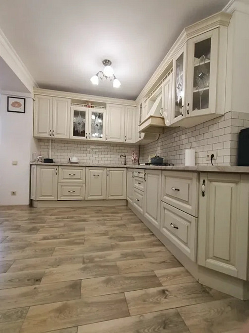 Продаж Квартира 4-кімнатна, 5/6 поверх на вул. Сорохтея О. Ивано-Франковск - изображение 2