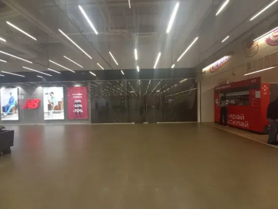 The store is in a shopping mall. Everything in the photo remains (even all the lighting and speakers with music) Dnipro