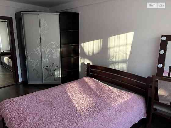 Продаж Квартира 2-кімнатна, 3/5 поверх на Миропільська вул., д. 31А Kiev