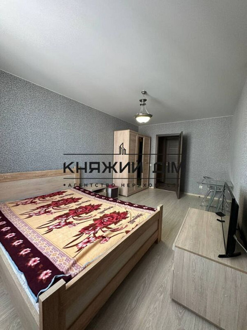 Оренда Квартира 2-кімнатна, 22/25 поверх на Крушельницкой Соломии ул. Киев - изображение 1