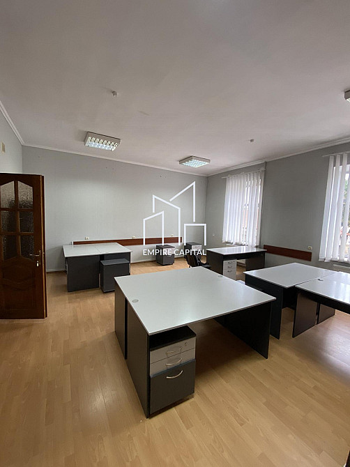 Оренда офісне приміщення на вул. Винниченка Володимира приміщень - 4, поверх - 3/3 Львів - фото 1