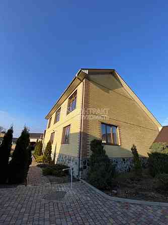 Продаж Будинок 7-кімнатний на вул. Вчительська Богодухов