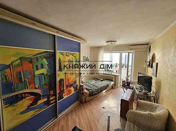 Оренда Квартира 1-кімнатна, 3/5 поверх на вул. Курская ул./Генерала Генадія Воробйова Київ