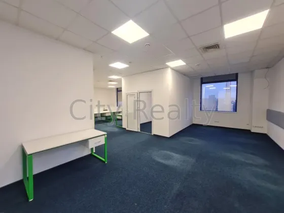 Здається Офісні приміщення площа 575 кв.м 3-й поверх Київ Лейпцизька 15А Київ