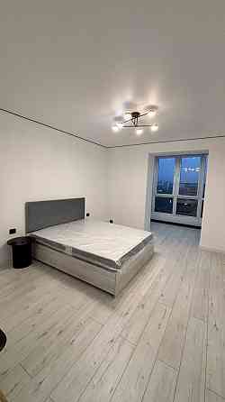 Оренда Квартира 3-кімнатна, 9/10 поверх на вул. Мазепи Гетьмана Івано-Франківськ