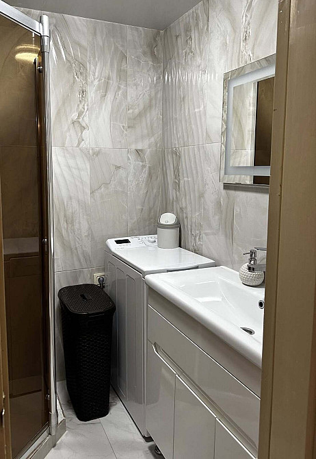 Продаж Квартира 3-кімнатна, 1/9 поверх на вул. Будівельників Івано-Франківськ - фото 3