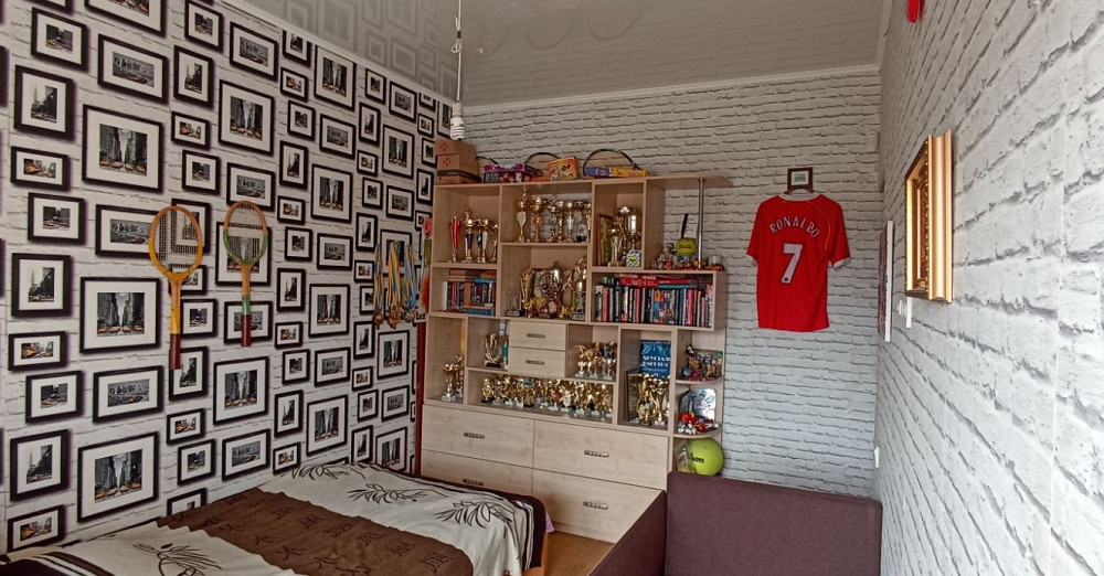 Коттедж с ремонтом в Хаджибеевском районе — заходи и живи! Одеса - фото 1