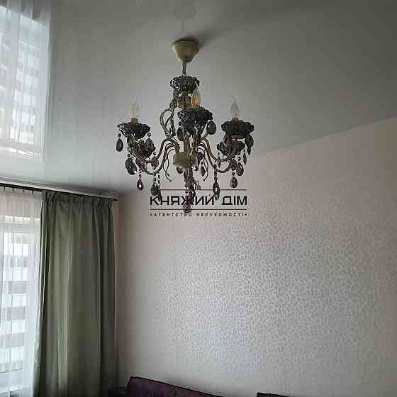 Оренда Квартира 1-кімнатна, 18/25 поверх на Ващенко ул. Киев