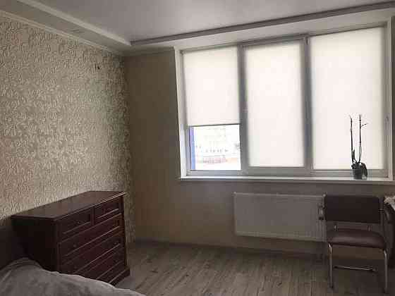 Оренда Квартира 1-кімнатна на ул. Малоземельная, 75 Київ