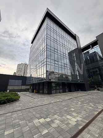 Оренда офісне приміщення на Миколи Міхновського бул., 16/1 Київ