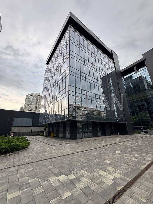 Оренда офісне приміщення на Миколи Міхновського бул., 16/1 Київ - фото 1