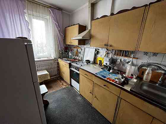 Продаж Квартира 3-кімнатна, 2/9 поверх на вул. Оболоня Тернополь