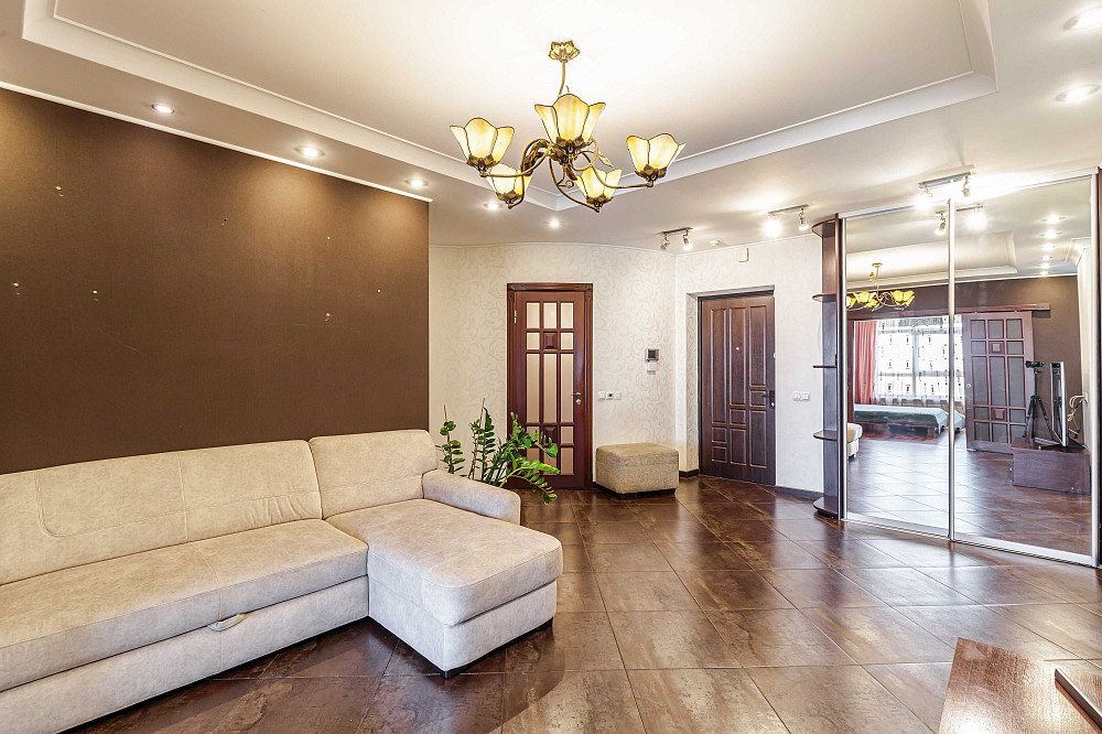 Продаж Квартира 3-кімнатна, 21/25 поверх на Лобановського вул., д. 4А Kiev - photo 2