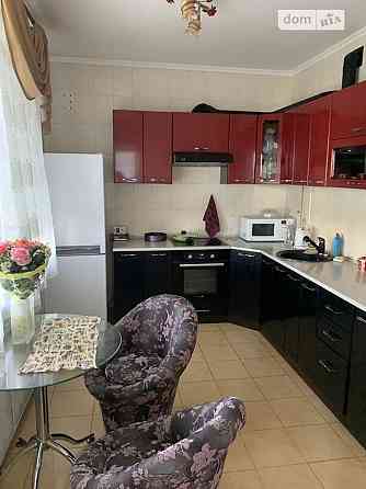 Оренда Квартира 1-кімнатна, 12/17 поверх на ул. Михаила Драгоманова Київ