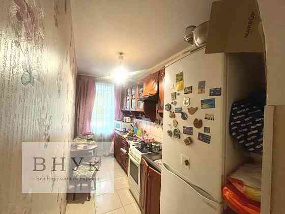 Продаж Квартира 2-кімнатна, 1/5 поверх на вул. Савури К. Ternopil'