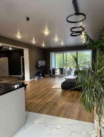 Продаж 2-поверховий Будинок з ділянкою 7 сот 235 кв.м 4 кімн. на Миропільська Zhytomyr