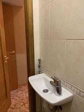 Оренда Квартира 3-кімнатна, 5/9 поверх на ул. Крещатик Київ