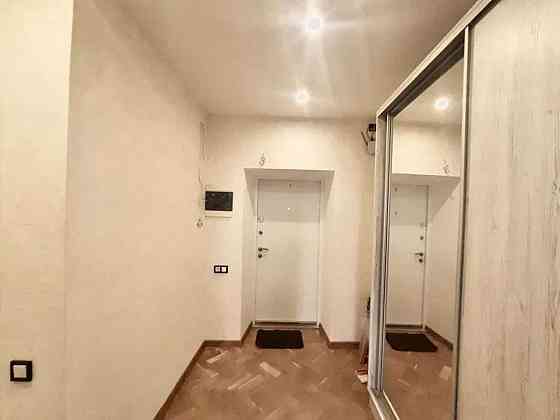 Оренда Квартира 1-кімнатна, 3/16 поверх на бул. Дарницкий Київ