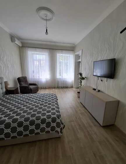 3-х комн. квартира в центре города- район Старосенной площади Одеса - фото 1